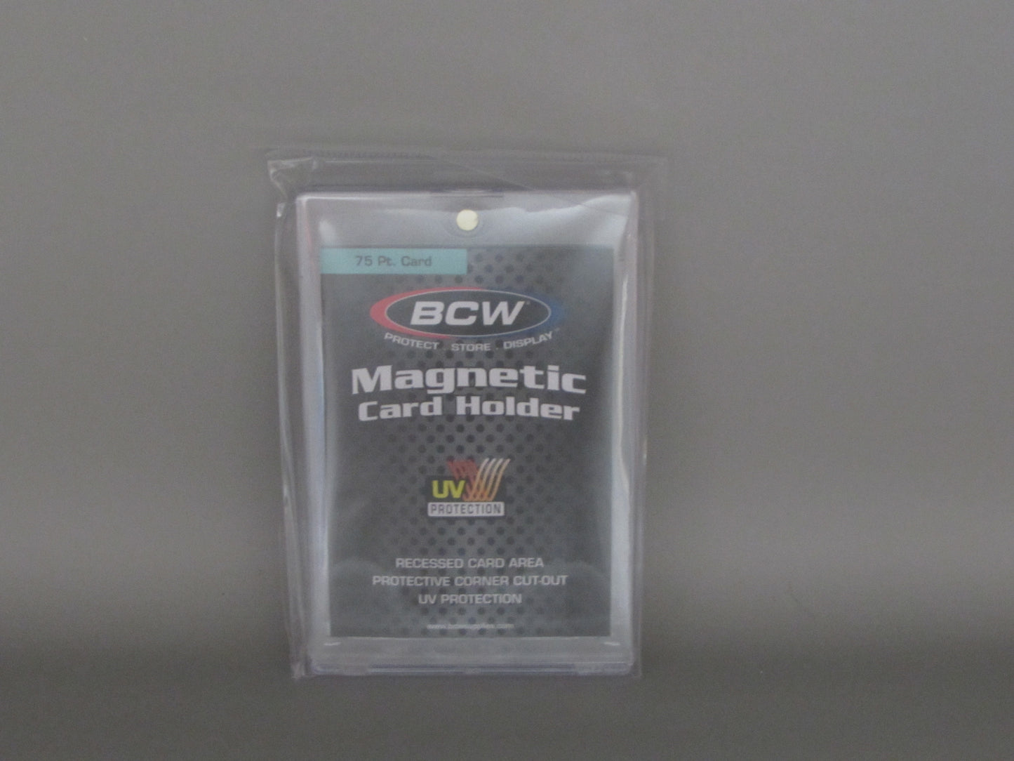 BCW 75pt magnetic card holder