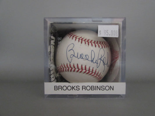 Brooks Robinson signed baseball